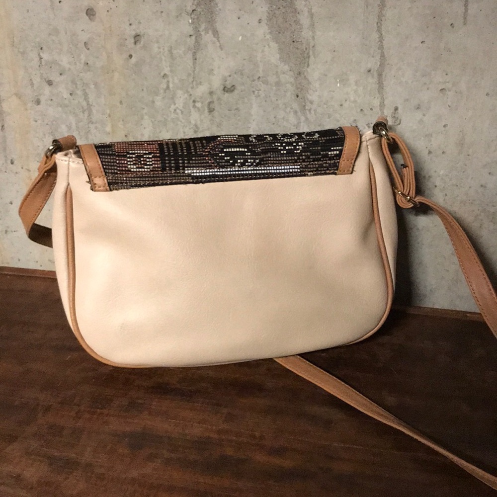 Purse - Picture 3 of 3